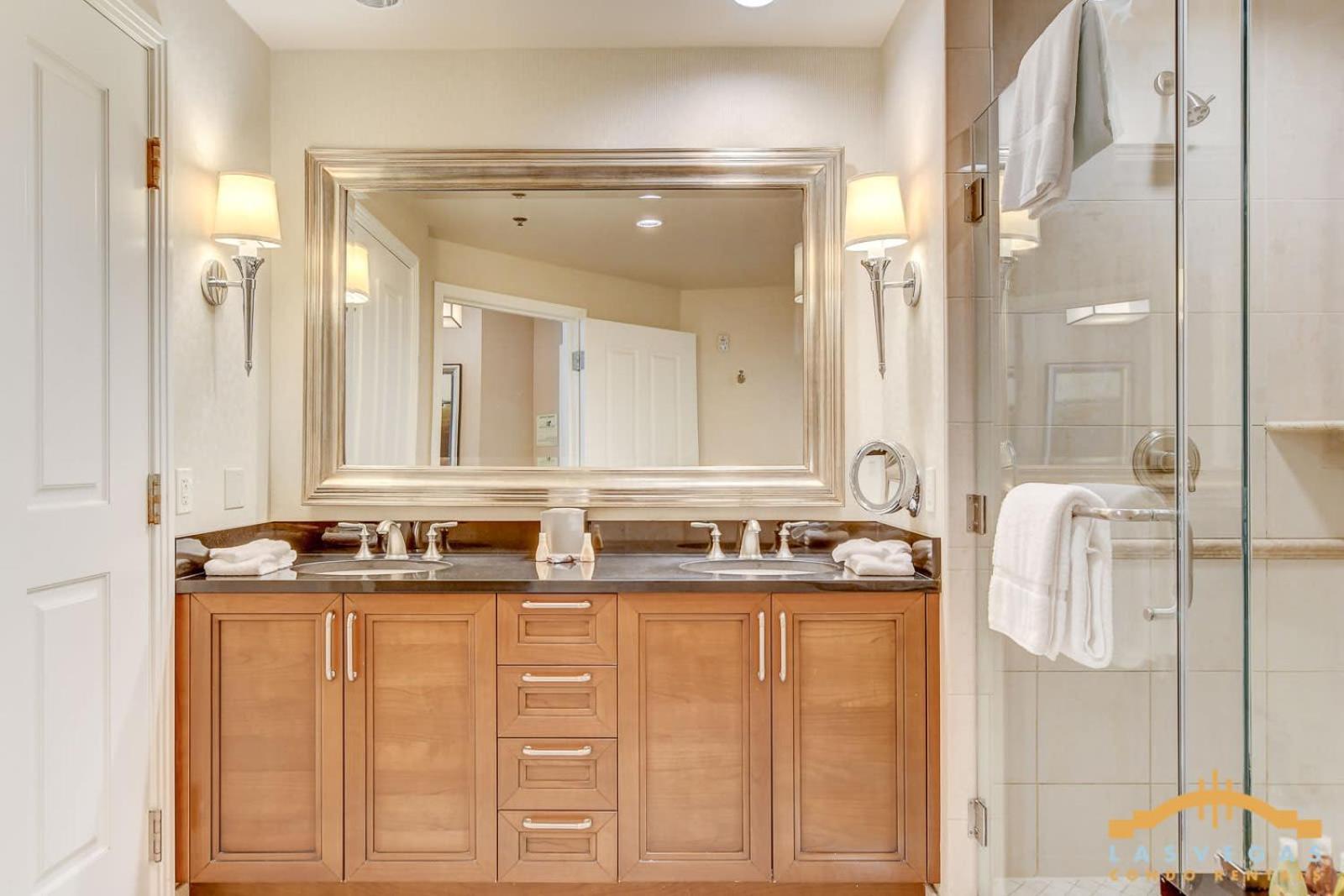 Mgm Signature-06-711 Strip View Jacuzzi Studio ลาสเวกัส ภายนอก รูปภาพ