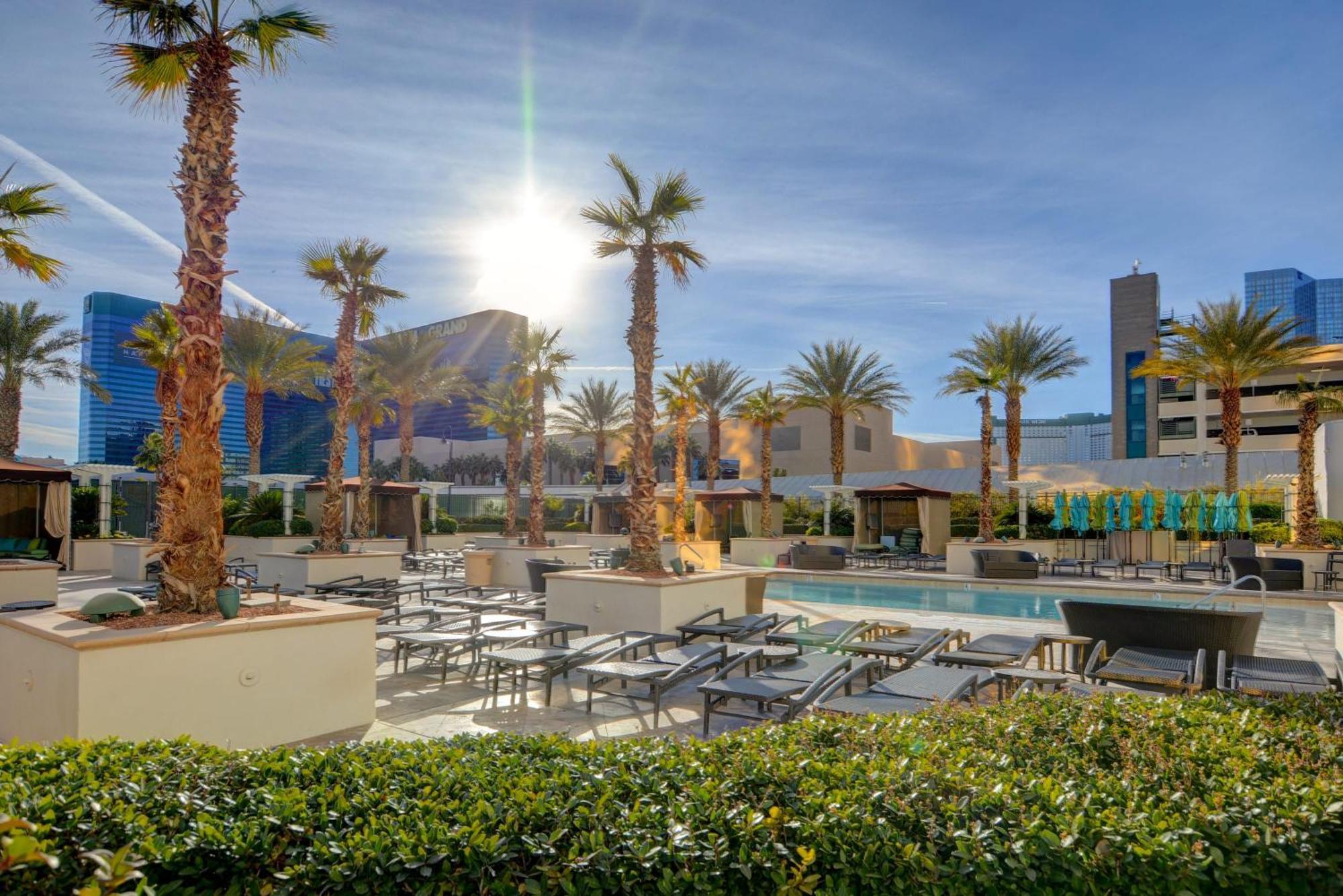 Mgm Signature-06-711 Strip View Jacuzzi Studio ลาสเวกัส ภายนอก รูปภาพ